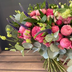 Flower bouquet bright pink