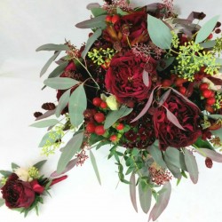 Bridal bouquet of red flowers