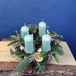 Adventes vainags ar skuju...