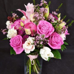 Bouquet with pink roses