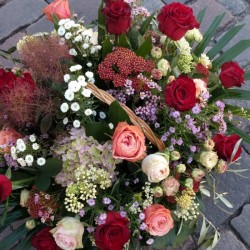 Flower basket with roses