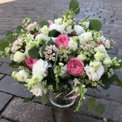 Gorgeous flower bouquet