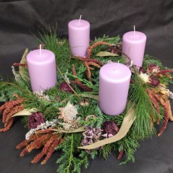 Advent wreath with purple...